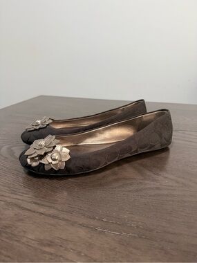 Coach Ballet Flat Shoes - Chrisann 8,5 B Womens w 3D Leather Florals